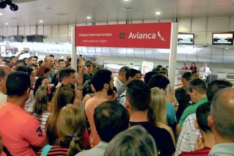 Telefonos de contacto Avianca Colombia