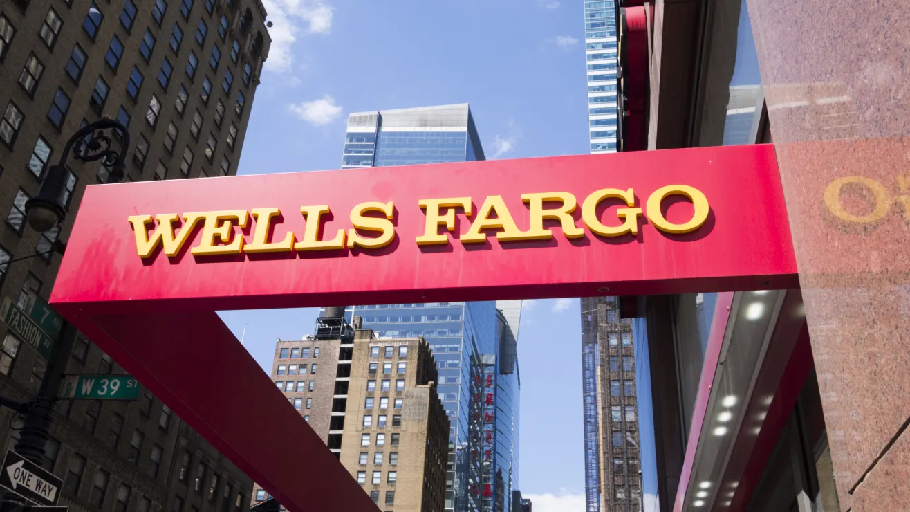 Como transferir dinero online de Wells Fargo a Bank of America